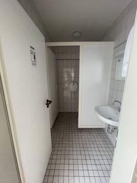 getrennte Toiletten , 1. OG - 
