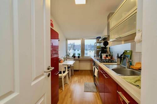 Küche - 3 Zimmer Etagenwohnung in Düsseldorf