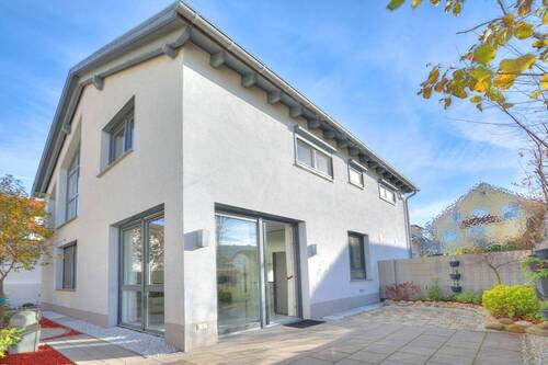 Ansicht - 5 Zimmer Einfamilienhaus in Heilbronn