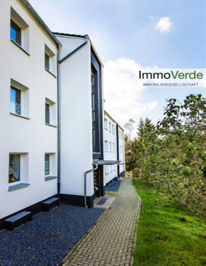 Titelbild2 - Faktor 15,8-fach! Vermietete 3-Zimmer-Wohnung mit Balkon in gepflegtem Mehrfamilienhaus