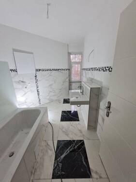 Bad mit Du. + Wanne - 