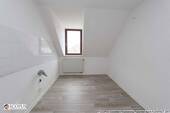 Wohnung im Vorderhaus Dachgeschoss - Küche - 