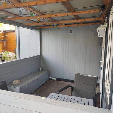 überdachte Veranda - 2 Zimmer Mehrfamilienhaus, Wohnhaus zum Kaufen in Tespe