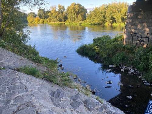 Mulde in der Nähe - 