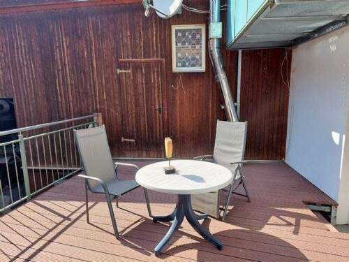 Vom Balkon geht es.... - 