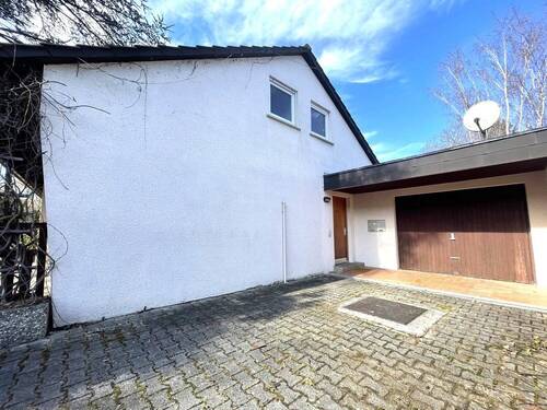 große Garage - Einfamilienhaus mit 171,00 m&sup2; in Heimsheim zum Kaufen