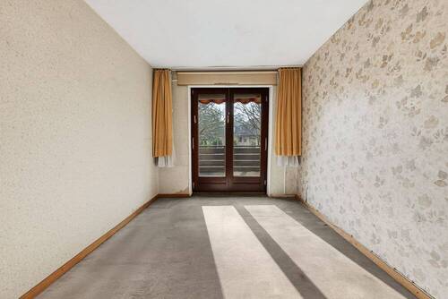 Zimmer 2 - 