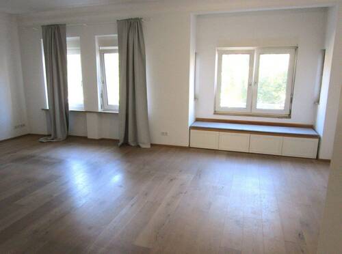 36 qm Wohn-Ess-Zimmer - 
