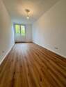 Raum 2 - 3 Zimmer Etagenwohnung in Mainz
