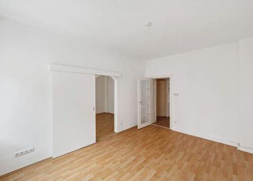 Viel Platz für Schränke ähnlich - 