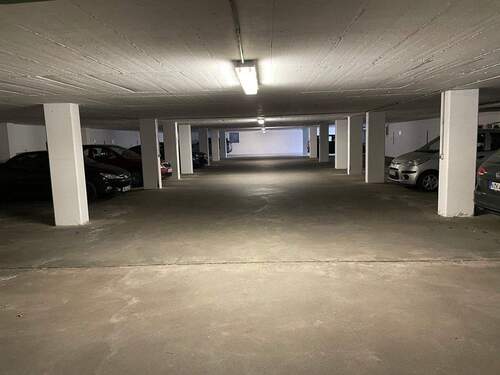 Tiefgarage - 