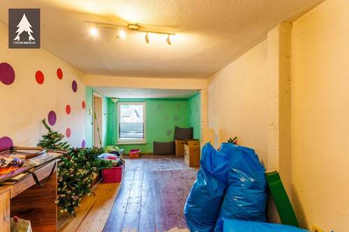 Zimmer OG Wohnhaus - 