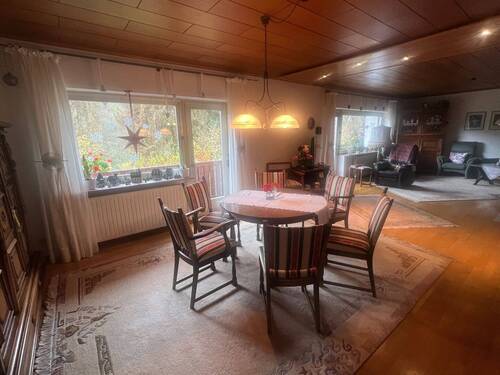 Wohn- und Esszimmer EG - 