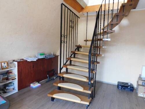 Treppe zur Maisonette DG - 