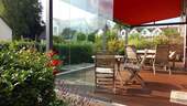 Überdachte Terrasse - 4 Zimmer Doppelhaushälfte in Hamburg