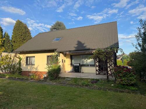 Rückansicht - Freistehendes EFH (Raumwunder) mit Ausbaureserve in ruhiger Sackgasse in Mettmann Süd!