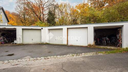 Garage - 4 Zimmer Reihenmittelhaus zum Kaufen in Lübeck