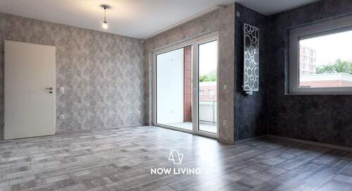 Wohnbereich - Sanierter Wohntraum: 3 Zimmer, zwei Bäder, Balkon und Einbauküche inklusive