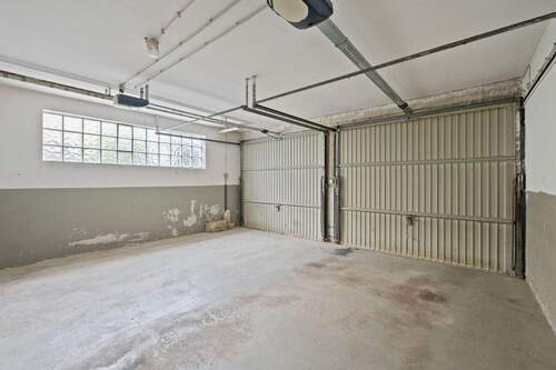 Garage - 