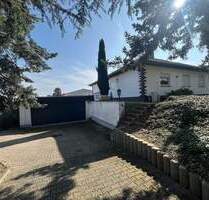 Einmalige Gelegenheit! Bungalow mit parkähnlichem Grundstück in Bad Kreuznach-Winzenheim