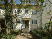 Eingang - Ein Zuhause mit Platz zum Leben - großzügiges Reihenmittelhaus mit Garten und Doppelgarage