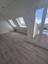 Wohnzimmer - 2 Zimmer Etagenwohnung zur Miete in Berlin