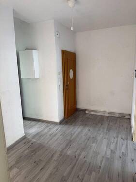 Bild 2 - 2 Zimmer Etagenwohnung zur Miete in Karlsruhe