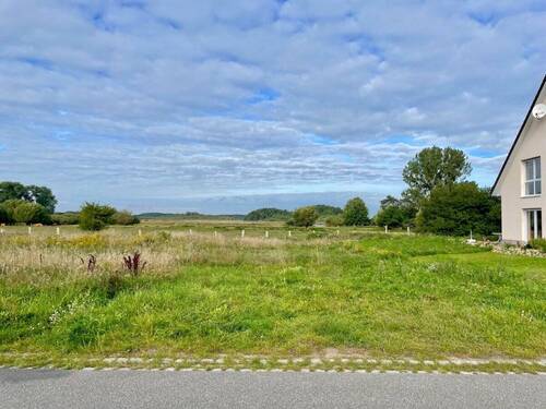 Bild... - Einzigartiges Grundstück für Ihr`Traumhaus in Rechlin direkt an der kleinen Müritz