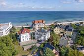 Villa Siegfried aus Süd - High-End-Interieur trifft Meeresrauschen: Exklusives Wohnerlebnis mit Ostseeblick