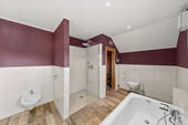 Badezimmer DG - 