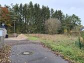 Zuwegung Grundstück - Büro in Blankenheim