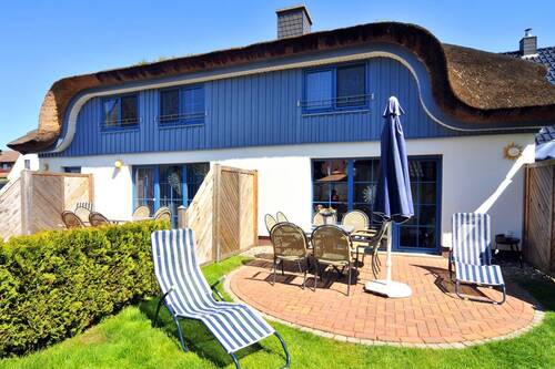 Blick auf die Sonnenterrasse - Sommerbild - 