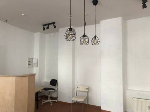 Verkaufsraum Erdgeschoss 30 m² - 