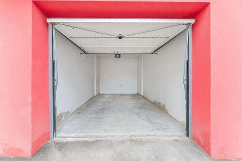 Garage - Etagenwohnung mit 56,00 m&sup2; in Böblingen zum Kaufen