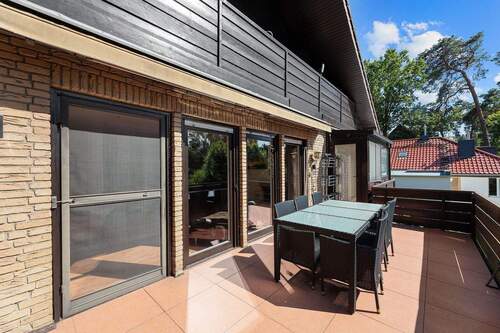 Großzügige Terrasse - 