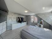 17 Schlafzimmer rechts OG 70 - 