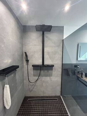 23 Dusche 70 - 