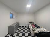 28 Kellerraum 70 - 