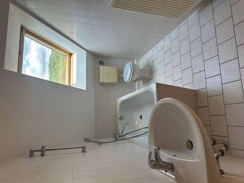 Modernes Badezimmer - 