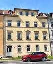 Hausansicht - Großzügige Dachgeschosswohnung in zentraler Lage