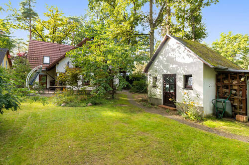 Garten - Einfamilienhaus mit 209,30 m² in Falkensee zum Kaufen