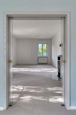 Blickachse ins Wohnzimmer - 