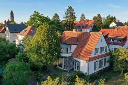 Komplettansicht - Anno 1925 im Paulusviertel - Traumhaftes Villengrundstück