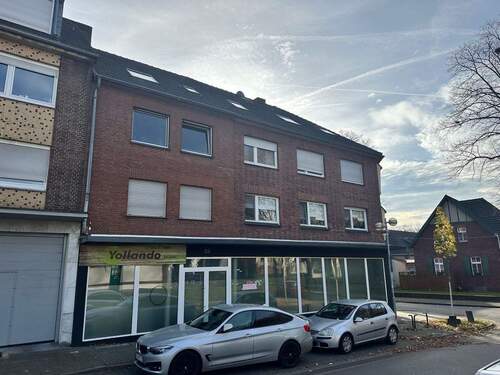 Haupthaus.jpeg - 2 Zimmer Mehrfamilienhaus, Wohnhaus zum Kaufen in Moers