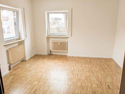 Schlafzimmer - Etagenwohnung mit 53,00 m&sup2; in Eitensheim zur Miete