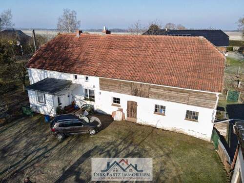 dji_fly_20260121_123810_719_1768995571368_photo - 5 Zimmer Bauernhaus, Landhaus zum Kaufen in Beggerow