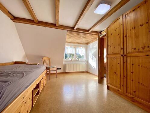 DG - geräumiges Ki.-Zimmer - Teilansicht -2- - 