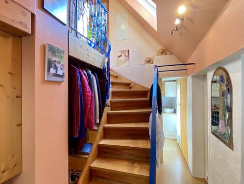 Treppenaufgang zum DG. - 