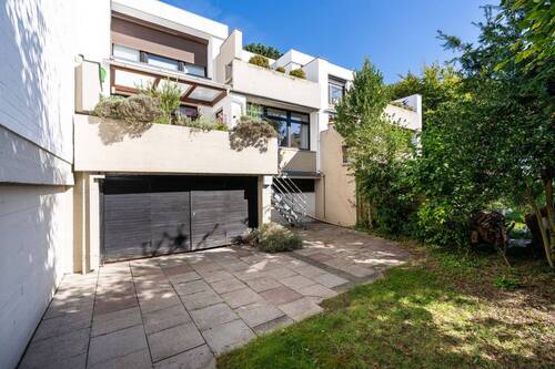 Gartenansicht - Ihr Rückzugsort mit Sonne & Ruhe! 65m² Wohnung mit Süd-Dachterrasse und eigener Garage in Grömitz