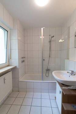 Bad - Etagenwohnung mit 43,00 m&sup2; in Ingolstadt zum Kaufen